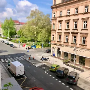 Karlin Cozy Apartmán