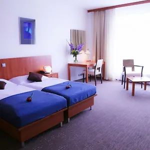 Academic & Congress Centre Hotel